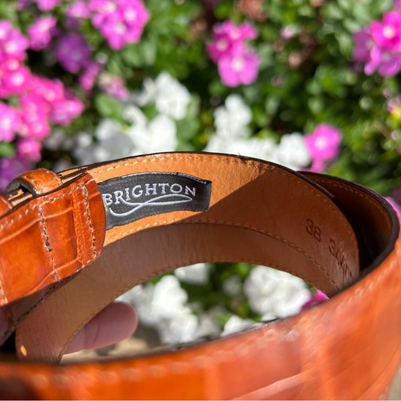 BRIGHTON Men’s Leather Belt size 38 with Brass Hardware LIKE NEW !!’ - Picture 6 of 11